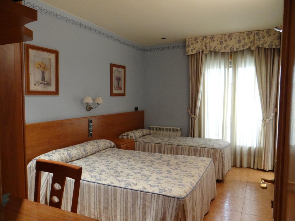Hotel Casa Carmen Benabarre Eksteriør billede